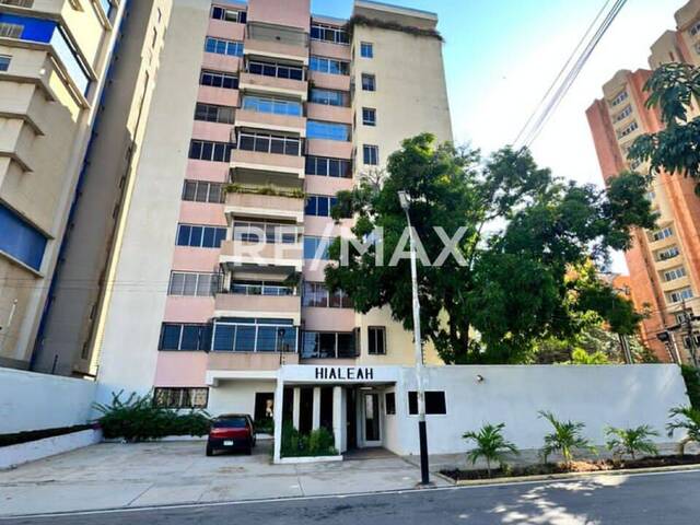 #2319 - Apartamento para Venta en Maracaibo - V - 2