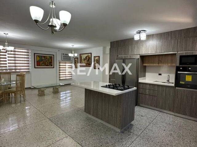 #2377 - Apartamento para Venta en Maracaibo - V