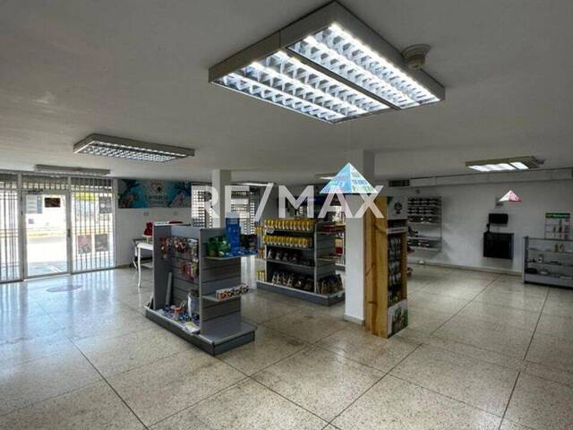 #2381 - Punto Comercial para Venta en Maracaibo - V - 3