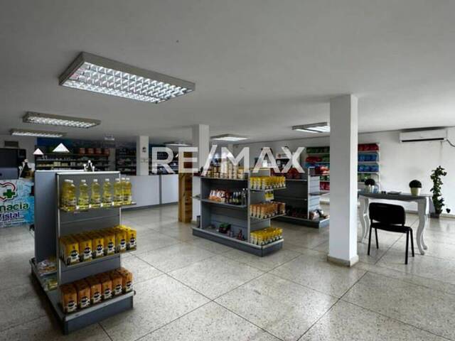 Punto Comercial para Venta en Maracaibo - 4