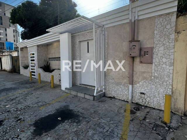 #2397 - Local Comercial para Alquiler en Maracaibo - V - 2