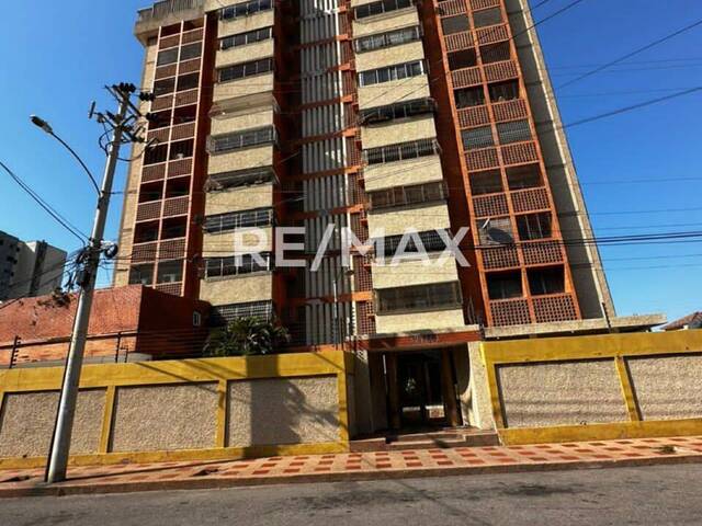 #2449 - Apartamento para Venta en Maracaibo - V