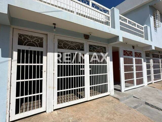 Townhouse para Venta en Maracaibo - 1