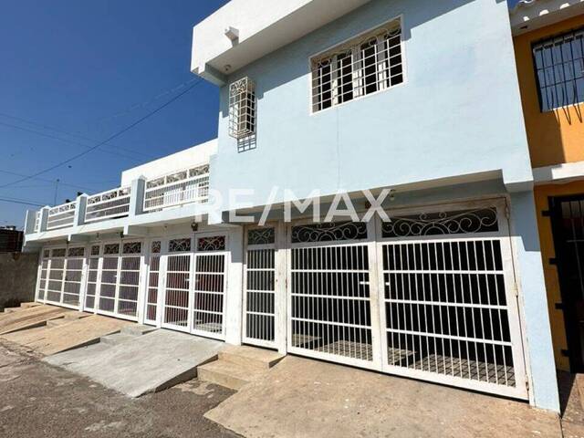 Townhouse para Venta en Maracaibo - 1