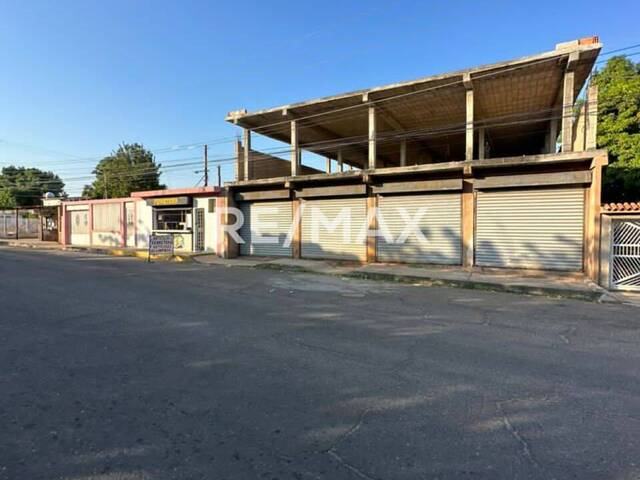 #2494 - Local Comercial para Venta en Maracaibo - V