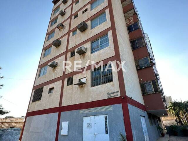 Apartamento para Venta en Maracaibo - 1