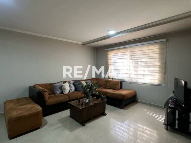 Townhouse para Alquiler en Maracaibo - 3