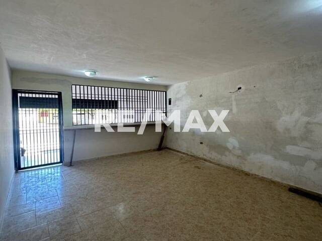 #2683 - Local Comercial para Venta en San Francisco - V - 3