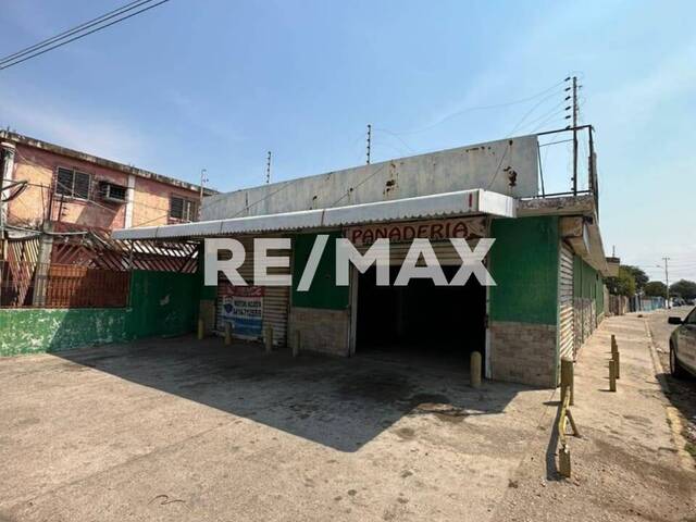 Local Comercial para Venta en Maracaibo - 1