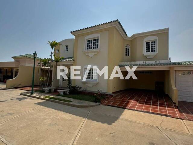 #2781 - Townhouse para Venta en Maracaibo - V - 1