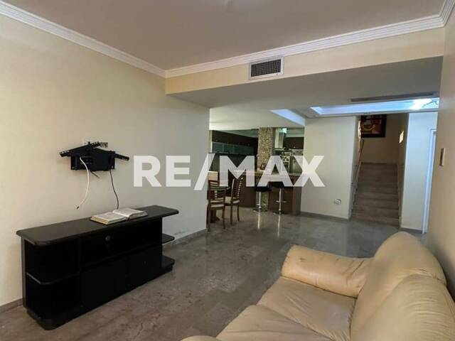 #2781 - Townhouse para Venta en Maracaibo - V - 3