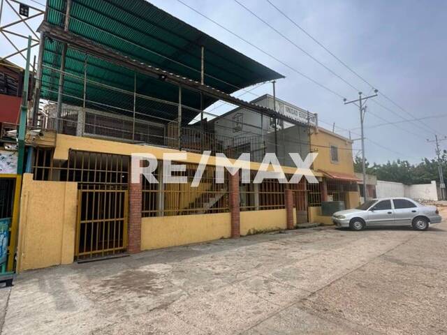 #233429 - Edificio comercial para Venta en Maracaibo - V - 1