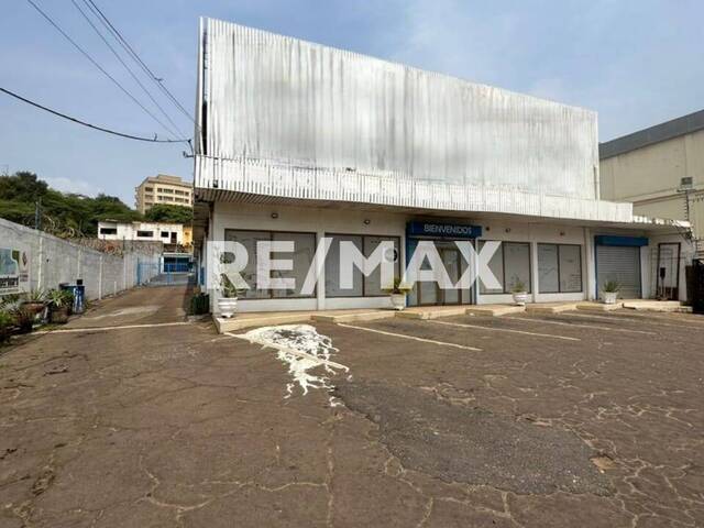 Galpón para Venta en Maracaibo - 1