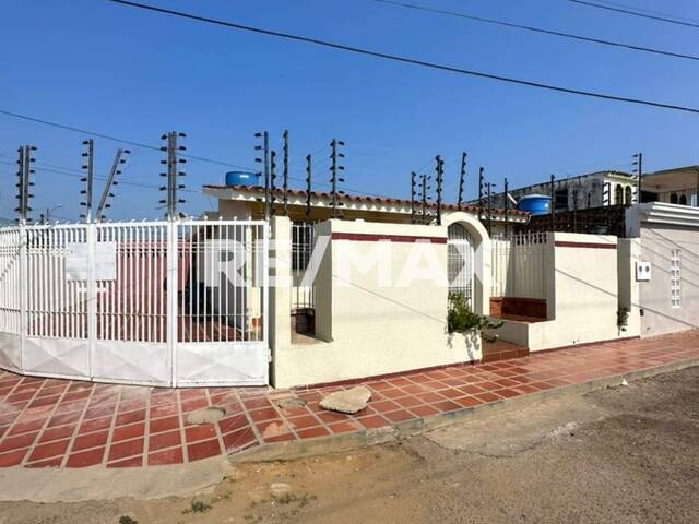 #2823 - Casa para Venta en Maracaibo - V - 1