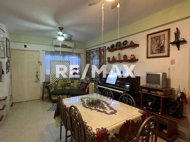 #2833 - Townhouse para Venta en Maracaibo - V - 3