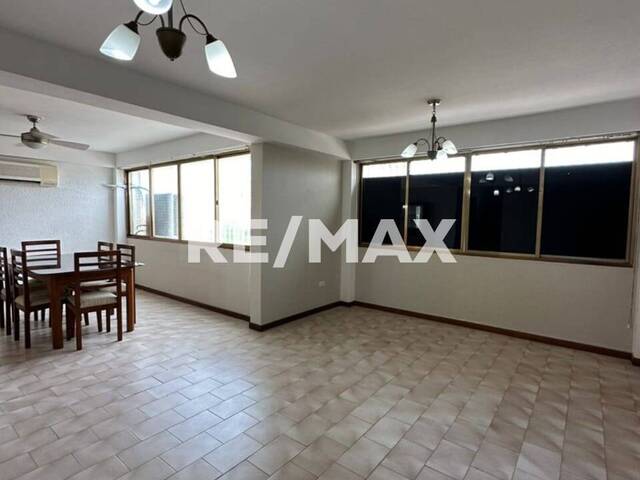 #2837 - Apartamento para Venta en Maracaibo - V