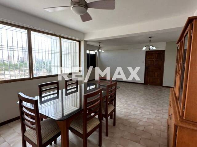 #2837 - Apartamento para Venta en Maracaibo - V