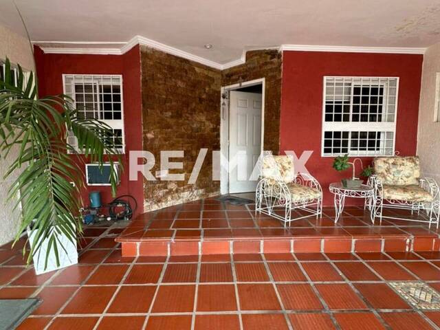 #2838 - Casa para Venta en Maracaibo - V - 1