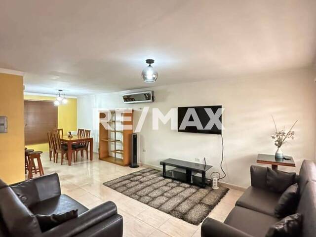 #2919 - Townhouse para Venta en Maracaibo - V - 2