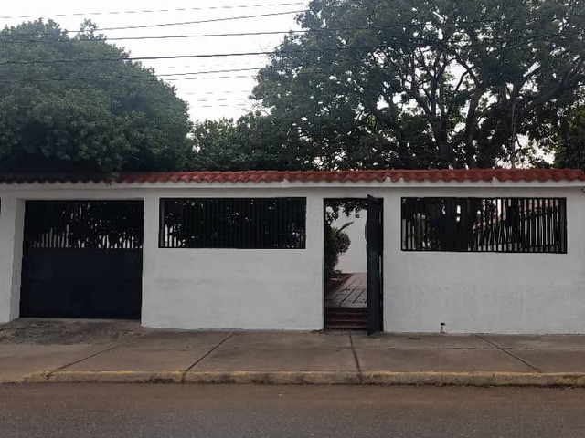 #237295 - Casa para Venta en Maracaibo - V - 3