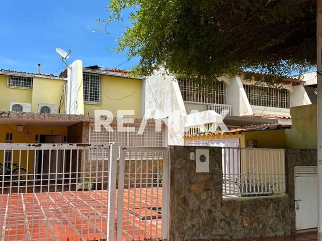 #2923 - Casa para Venta en Maracaibo - V - 1