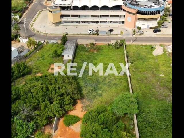 #2924 - Terreno para Venta en Maracaibo - V - 2