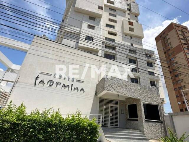 Apartamento para Alquiler en Maracaibo - 1