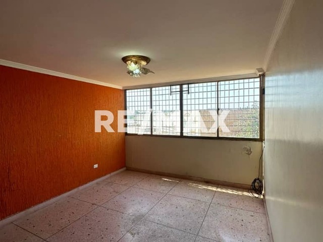 #2975 - Apartamento para Venta en Maracaibo - V - 3