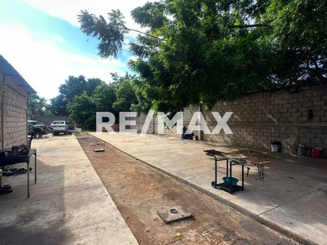 #3000 - Local Comercial para Venta en Maracaibo - V