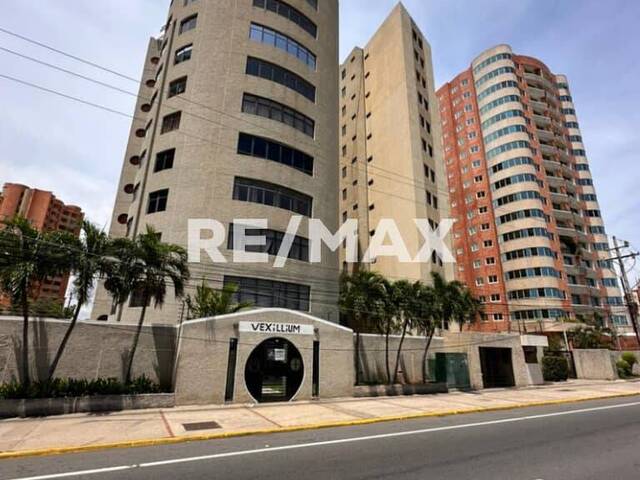 Venta en Av El Milagro - Maracaibo