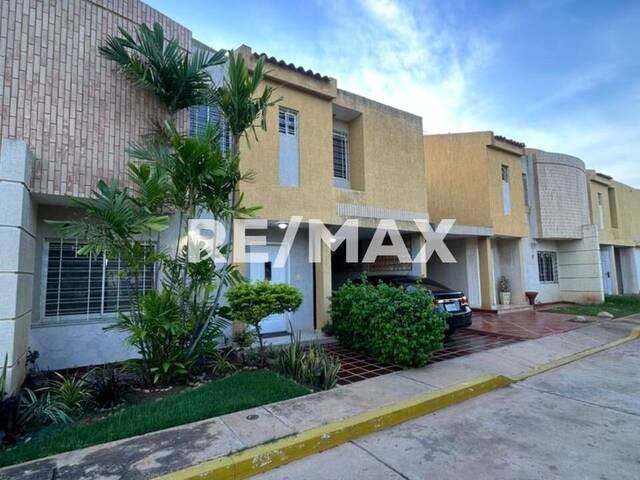 Venta en Av Milagro Norte - Maracaibo